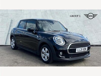 Used Mini Cooper Classic 136 HP (100 kW) 2021 Black Hatchback