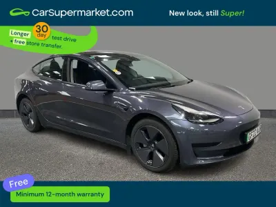 Usado Tesla Model 3 Standard Range 208 kW (283 CV) 2022 Gris Berlina