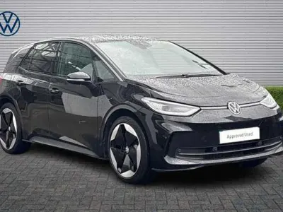 Used VW ID.3 Pro 150 kW (204 HP) 2024 Grenadilla black with black roof Hatchback