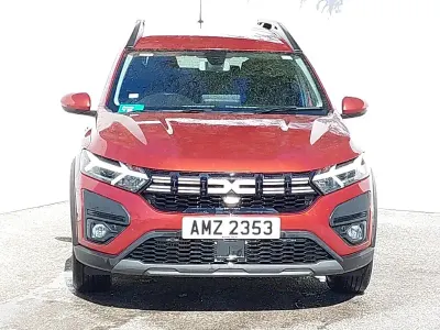 Second-hand Dacia Jogger Expression 109 CP (80 kW) 2023 Maro Monovolum