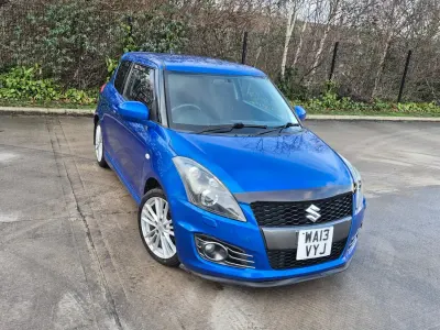 Usado Suzuki Swift Sport 136 HP (100 kW) 2013 Azul Citadino