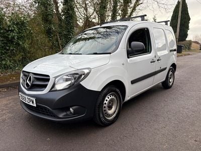 Mercedes Citan 109