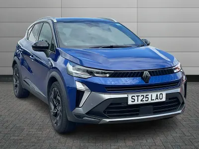 Used Renault Captur 143 HP (105 kW) 2025 Special metallic  iron blue  SUV