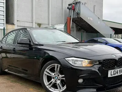 Begagnad BMW 328 M Sport 245 HK (180 kW) 2014 Svart Sedan