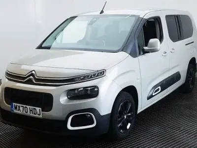Used Citroën Berlingo Flair 130 HP (95 kW) 2020 Blue MPV