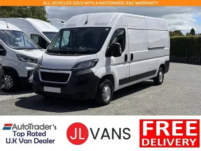 Used Peugeot Boxer Premium 140 HP (102 kW) 2023 White Van