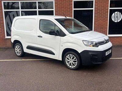 White Used 2022 Citroën Berlingo MPV | £9,180 (Good price)