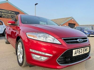 Used Ford Mondeo Business Edition 163 HP (119 kW) 2013 Red Hatchback