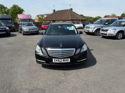 Used Mercedes E220 SE 2012 Black Estate