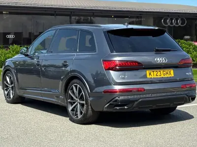 Used Audi Q7 Black Edition 286 HP (210 kW) 2023 Grey SUV