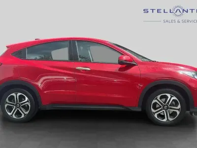Usado Honda HR-V SE 128 CV (94 kW) 2017 Rojo SUV