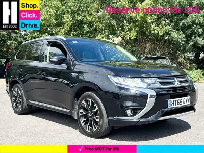 Used Mitsubishi Outlander P-HEV 200 HP (147 kW) 2016 Black Estate