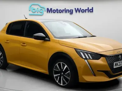 Used Peugeot 208 GT 102 HP (75 kW) 2022 Yellow Hatchback