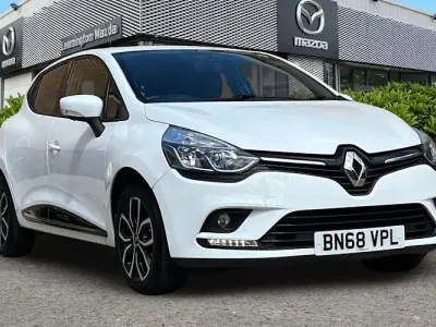 Used Renault Clio Play 76 HP (55 kW) 2018 White Hatchback