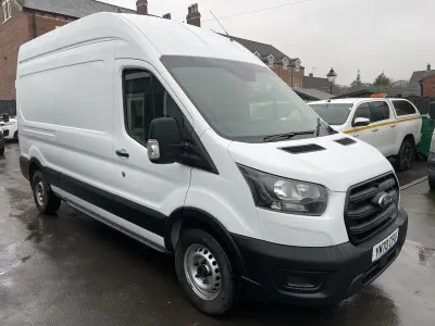 Used Ford Transit 105 HP (77 kW) 2021 White Van