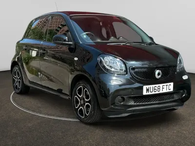 Used Smart ForFour Premium 2018 Black Hatchback