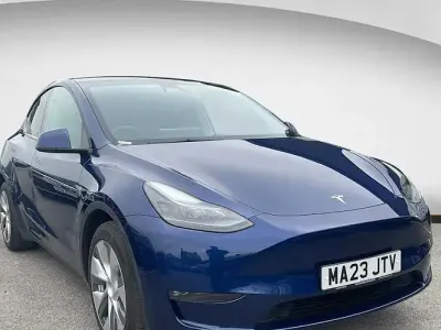 Used Tesla Model Y Long Range AWD 286 kW (389 HP) 2025 SUV