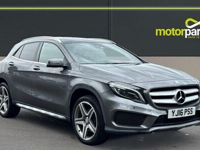Mercedes GLA220