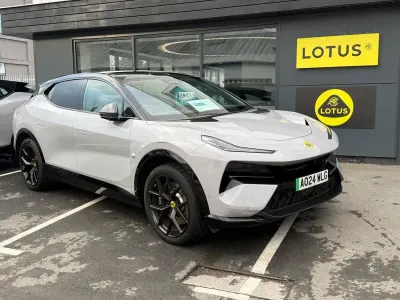 Used Lotus Eletre 22 kW (30 HP) 2024 Grey SUV
