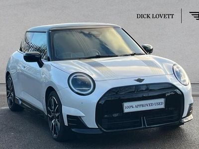 Used Mini Cooper SE Hatch 158 kW (215 HP) 2025 White Hatchback