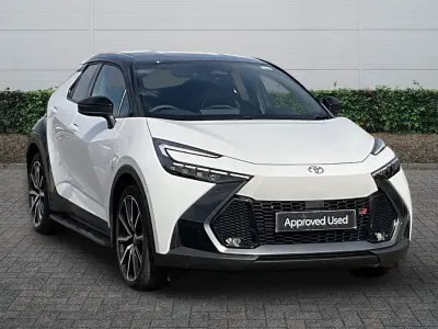 Used Toyota C-HR Sport 2026 White SUV