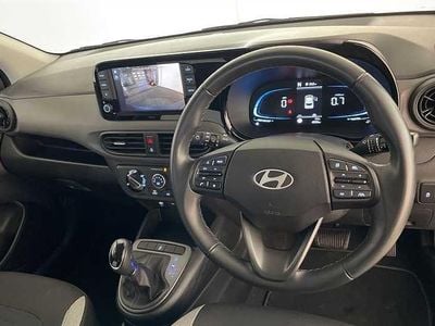 Usado Hyundai i10 Advanced 67 HP (49 kW) 2024 Azul Citadino