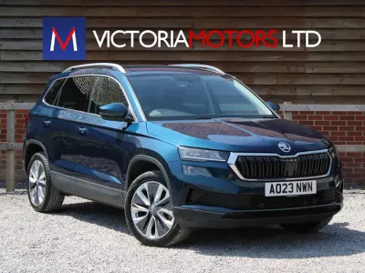 Begagnad Skoda Karoq SE L 150 HK (110 kW) 2023 Blå SUV