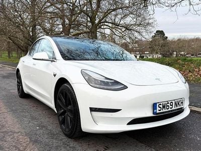 White Used 2020 Tesla Model 3 Long Range AWD Sedan | £13,995 (Fair price)