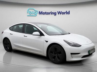 White Used 2021 Tesla Model 3 Standard Range Plus Sedan | £18,300 (Fair price)