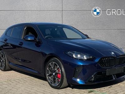 Begagnad BMW 120 M Sport 168 HK (123 kW) 2025 Blå Halvkombi