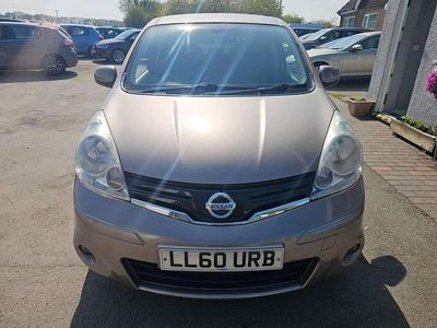 Używany Nissan Note Tekna 110 KM (80 kW) 2010 Beżowy Hatchback