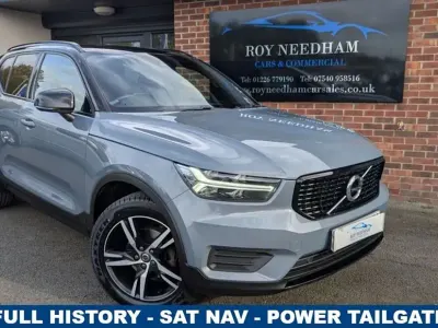 Used Volvo XC40 R-Design 163 HP (119 kW) 2022 Grey SUV