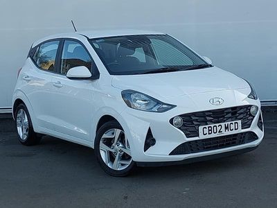 Used Hyundai i10 SE 67 HP (49 kW) 2021 White Hatchback