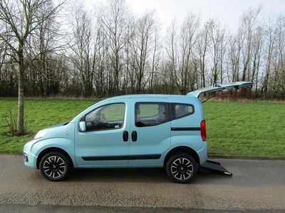 Używany Fiat Qubo Trekking 2018 Zielony Minivan