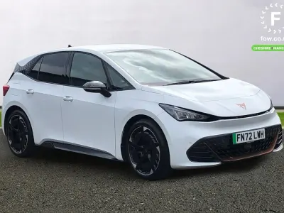 Usado Cupra Born e-Boost 169 kW (230 HP) 2022 Branco Citadino