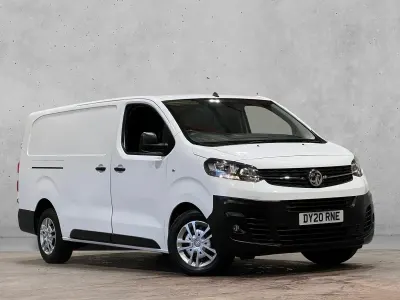 Used Vauxhall Vivaro S 100 HP (73 kW) 2020 White MPV