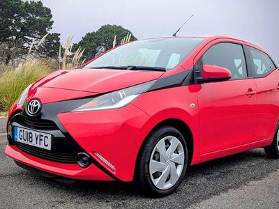 Used Toyota Aygo X-play 2018 Red Hatchback
