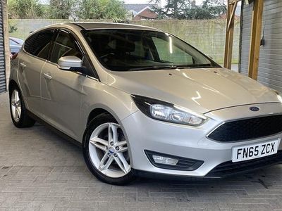 Used Ford Focus Zetec 120 HP (88 kW) 2016 Hatchback