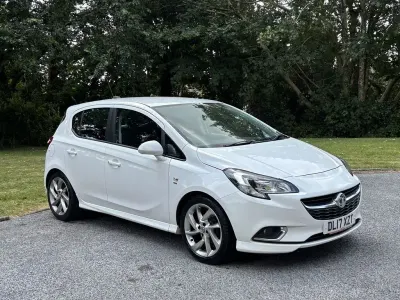 Used Vauxhall Corsa SRi 2017 White Hatchback