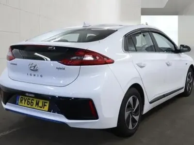 Used Hyundai Ioniq Premium SE 2016 White Hatchback