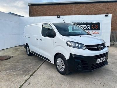 Used Vauxhall Vivaro 100 HP (73 kW) 2020 White MPV