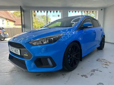 Used Ford Focus RS 350 HP (257 kW) 2017 Nitros blue Hatchback