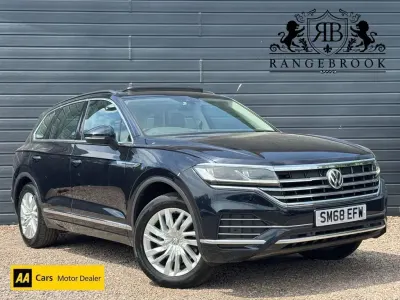 Used VW Touareg SEL 231 HP (169 kW) 2018 Blue SUV
