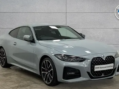 Usado BMW 420 M Sport 187 HP (137 kW) 2023 Cinzento Coupé