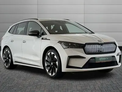 Used Skoda Enyaq iV SportLine 194 kW (265 HP) 2022 White SUV