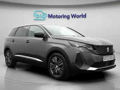 Used Peugeot 5008 Allure+ 130 HP (95 kW) 2023 Grey SUV