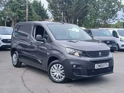Used Peugeot Partner 2019 Grey MPV