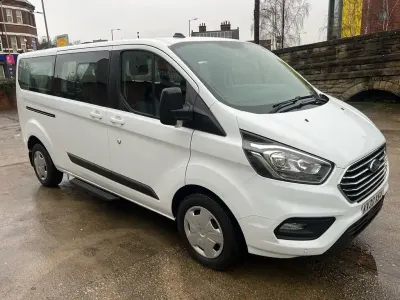 Usado Ford Tourneo S 130 CV (95 kW) 2020 Blanco Monovolumen
