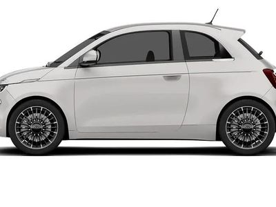 New 2025 Fiat 500e Hatchback | £23,995 (Fair price)