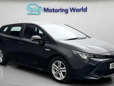 Used Toyota Corolla 122 HP (89 kW) 2021 Black Estate
